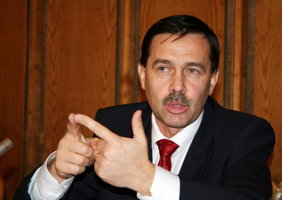 Intai executia bugetara pe 2008, pe urma aprobarea bugetului pe 2009