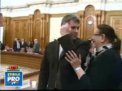 Dan Voiculescu, vicepresedinte al Senatului. Predoiu, tot ministru