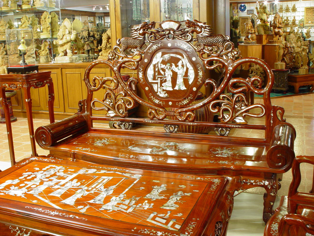 Acum este momentul sa va schimbati mobila! Reduceri substantiale!