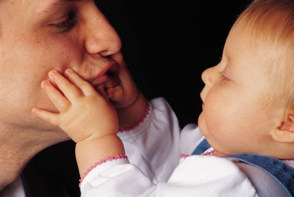 Faceti cunostinta cu un nou termen: asistent paternal!