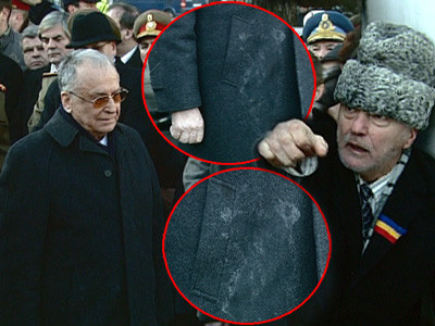 Iliescu: Astfel de oameni sunt niste dezaxati care trebuie ignorati