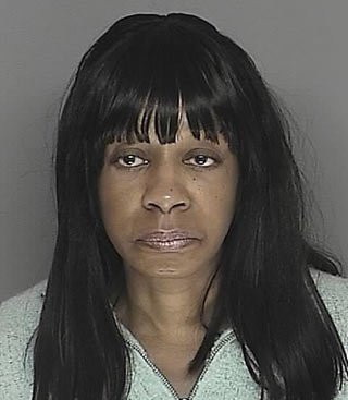 Spune ca e mama lui Blanket Jackson si are niste pretentii!