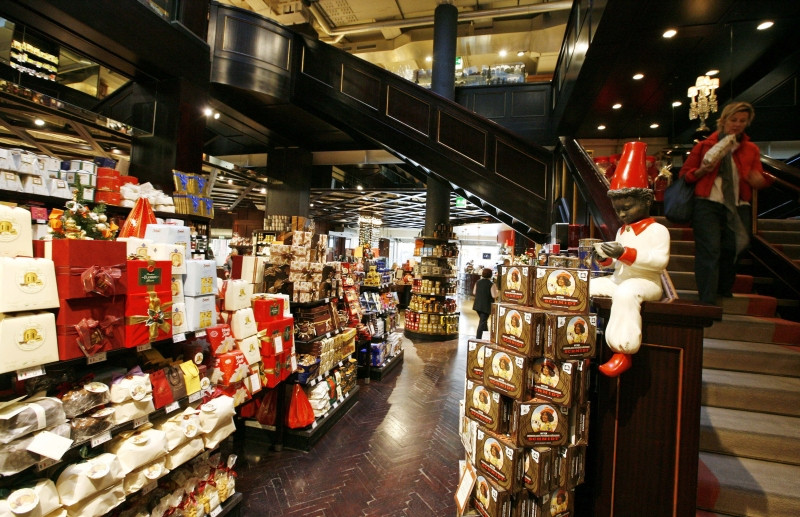 Doua femei au ajuns din supermarket direct la spital