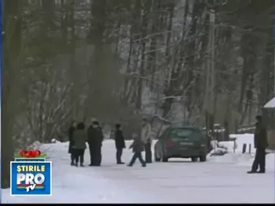 Boc, asteptat cu caltabosi si gratare de porc, in satul natal