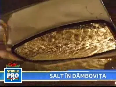 Au plonjat in rau la minus 5 grade Celsius!