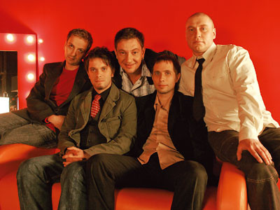 Florin de la Proconsul are chitara de 8.500 de euro!