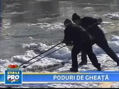 Gerul face prapad in Arad! Zeci de familii risca sa ramana izolate