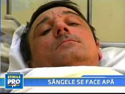 Banul, ochiul dracului! I-a infipt fratelui furca in burta pentru bani!