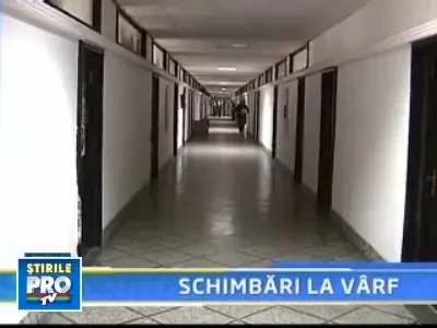 Agentiile guvernamentale, fara directori dupa plafonarea salariilor