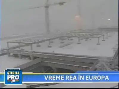 Italia sub zapada! Orasul Milano, paralizat de frig si de ninsoare!