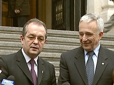 Emil Boc, la sfat cu Mugur Isarescu