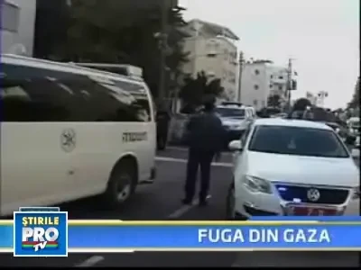 Mai multi romani evacuati din Fasia Gaza