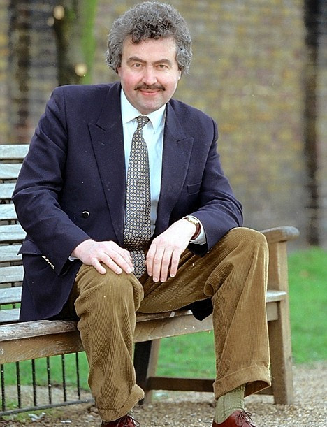 Poti ghici rudele caror vedete sunt acestea?