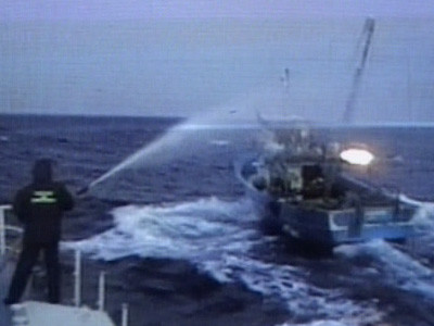 Politistii de frontiera au folosit armamentul pentru a captura un pescador turcesc in Marea Neagra