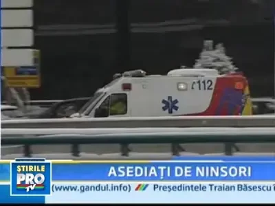 Gerul si ninsoarea fac ravagii in Europa