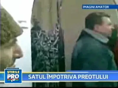 Preot acuzat de enoriasi ca ii bate si ii injura!