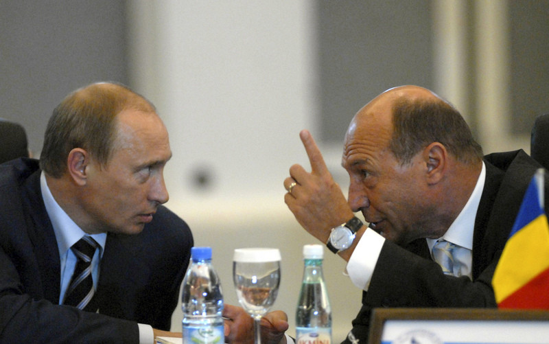 Reuters: "Traian Basescu pariaza pe planul lui Vladimir Putin, desi asemanarile sunt limitate"