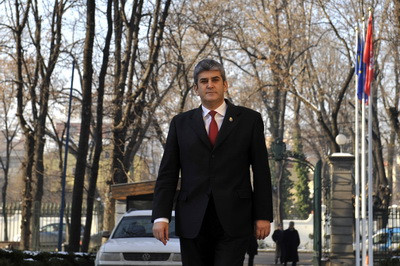 Discutii intre Emil Boc si liderii PSD, dupa demiterea lui Gabriel Oprea