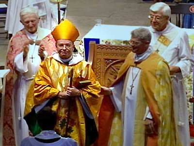 Un episcop homosexual va deschide ceremonia de investitura a lui Obama