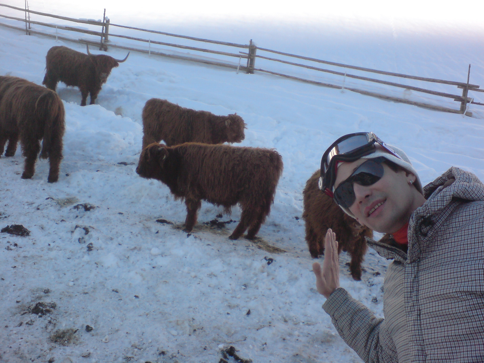 Sara de la ProFM si-a facut vacanta printre oameni goi