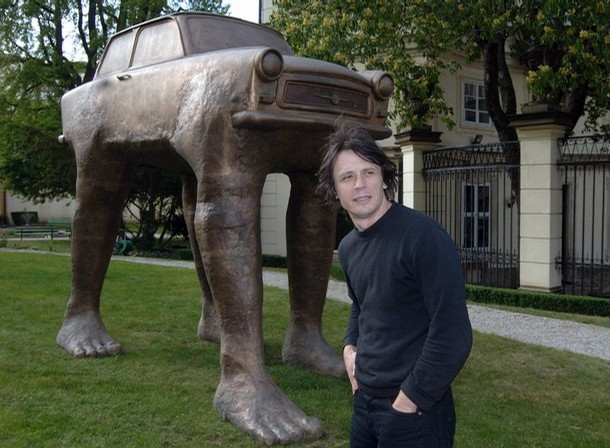 Ne scuzati, dar ramane ca noi! Cehii nu retrag "sculptura" revoltatoare!