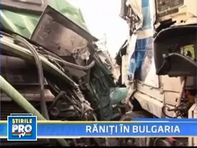 Doi romani raniti intr-un accident produs in Bulgaria din cauza poleiului!