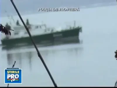 Opt italieni au fost prinsi la braconaj in Romania