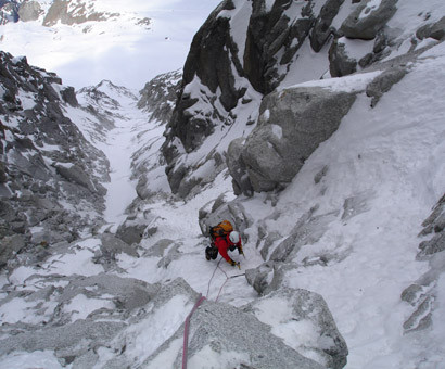 Natura isi cere tributul. Alpinista Gabriela Postole a murit in Bucegi