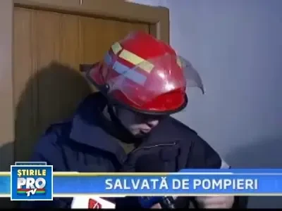 Pomierii bucuresteni s-au catarat pe geam pentru a salva viata unei femei