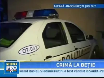 Si-a injunghiat concubina si apoi s-a culcat langa ea