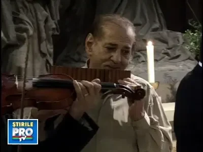 Udrea sustine turismul romanesc cu dans si lacrimi