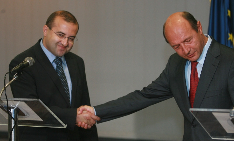 Basescu il ameninta pe Saftoiu cu Parchetul General!