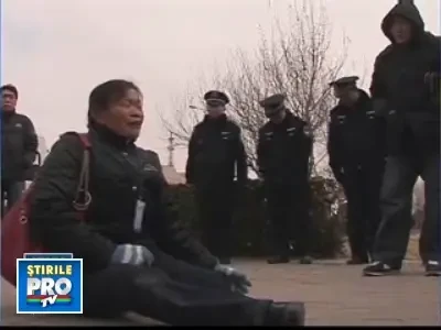 Doua condamnari la moarte in cazul laptelui contaminat cu melamina