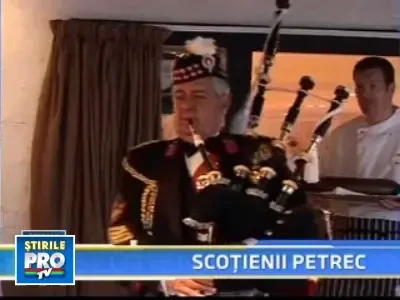 Au uitat de zgarcenie. Pana si scotienii stiu sa petreaca!