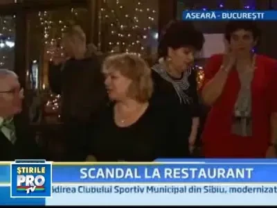 Suparati pe ospatar, au dat cu spray paralizant in restaurant!