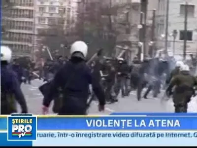 Grecia: Proteste ale fermierilor si ale extremistilor de stanga