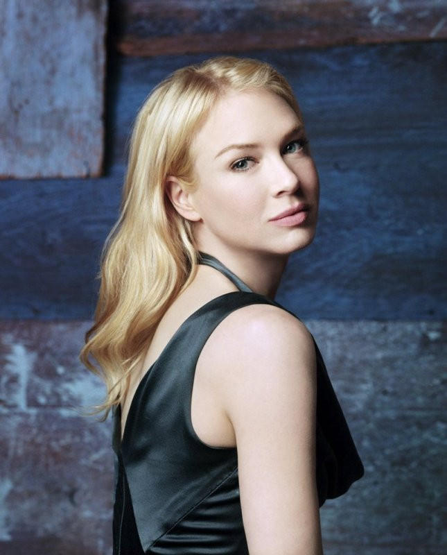 Renee Zellweger, implicata intr-un accident auto in Los Angeles