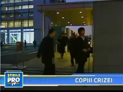 Sfatul patronilor japonezi: Mergeti acasa si faceti copii!