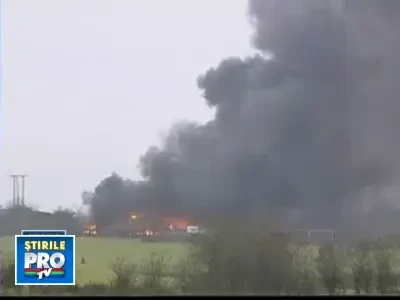 Un marfar incarcat cu tone de petrol a deraiat in Scotia