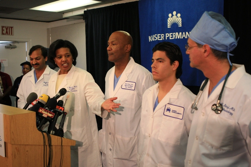 Mamica octupletilor credea ca o sa aiba "doar" sapte copii!