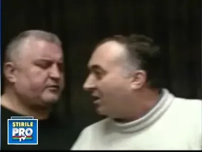 Scandal cu picioare rupte la Primaria Capitalei