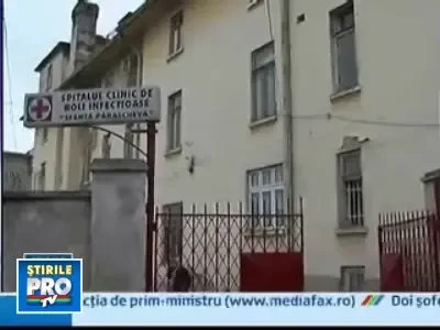 Sanctiuni in cazul pacientului cu HIV, pus pe drumuri cu fiolele de sange