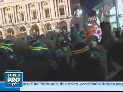 Criza economica scoate oamenii in strada! Proteste in Franta