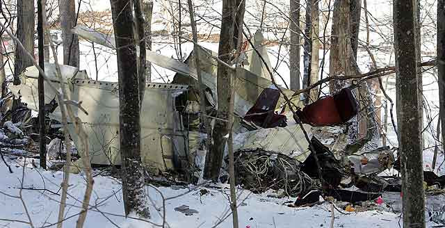 S-au prabusit fiindca au ramas fara combustibil!