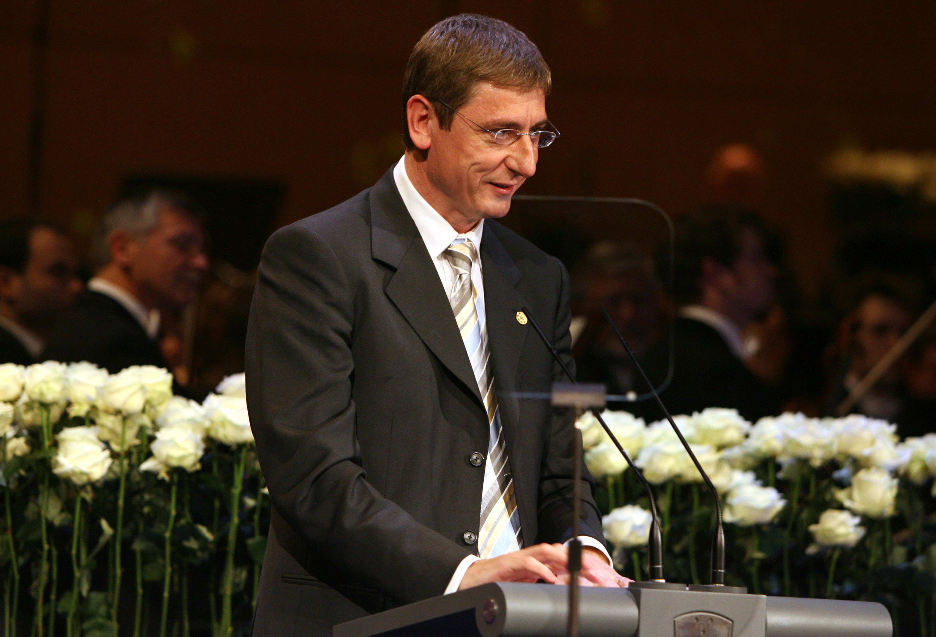 Premierul ungar a depus in Parlament o motiune impotriva lui insusi