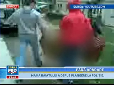 Batjocorit la 11 ani. Batut si aruncat la gunoi de patru tineri