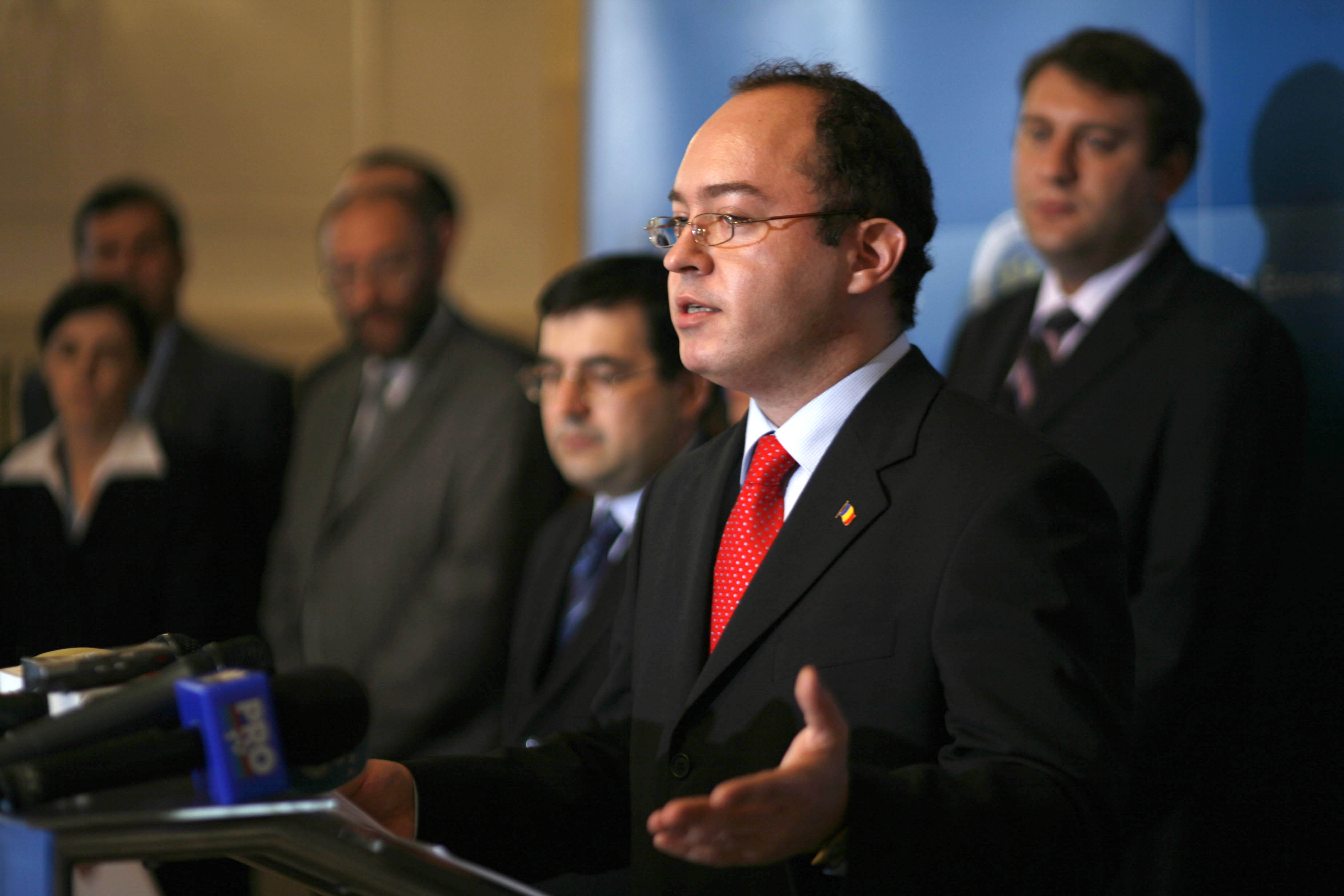 Bogdan Aurescu, rasplatit cu un post de secretar de stat la MAE