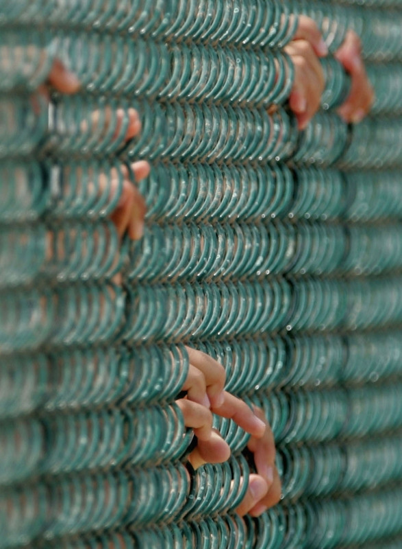 Statele UE, indemnate sa accepte detinuti de la Guantanamo