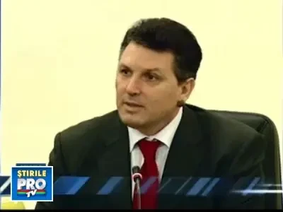 Tariceanu neaga ca ar fi concesionat zacaminte din zona castigata la Haga