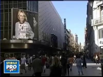 100.000 de romani au ramas someri in Spania